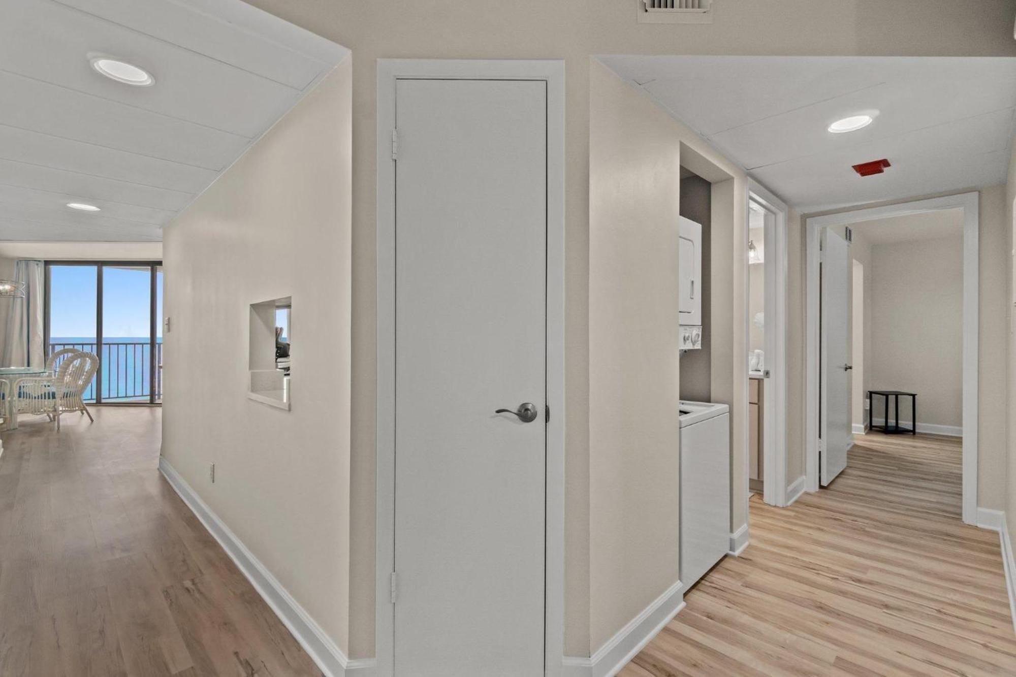 Aquavista 804e Apartment *