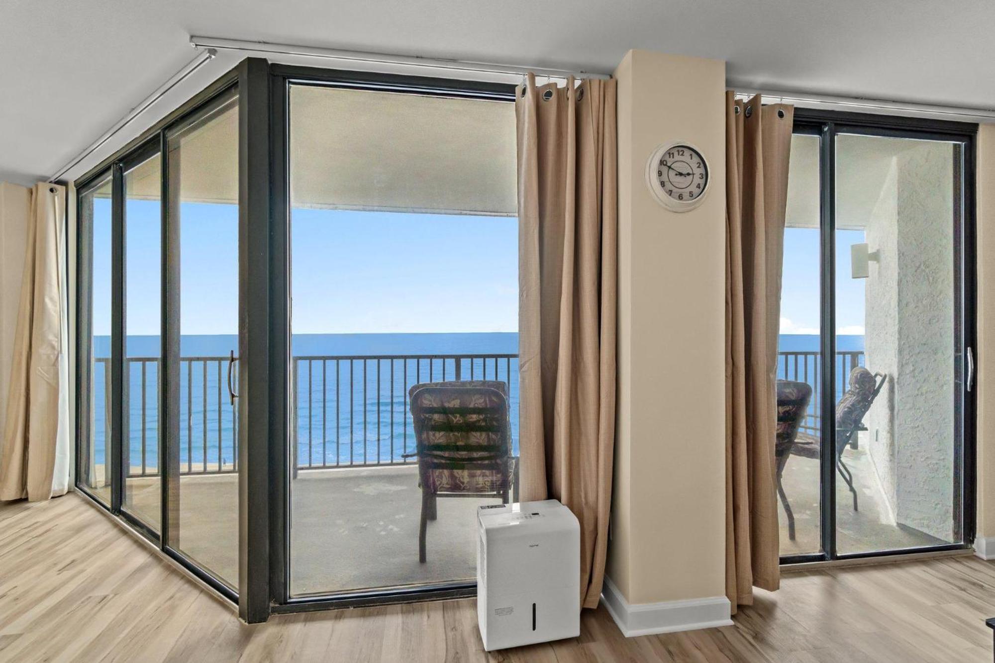 Aquavista 804e Apartment