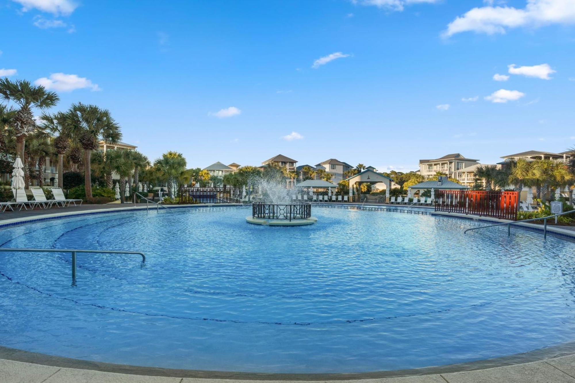 Isle Be Back By Avantstay Pool 2 Blcks To Holiday home Panama City Beach