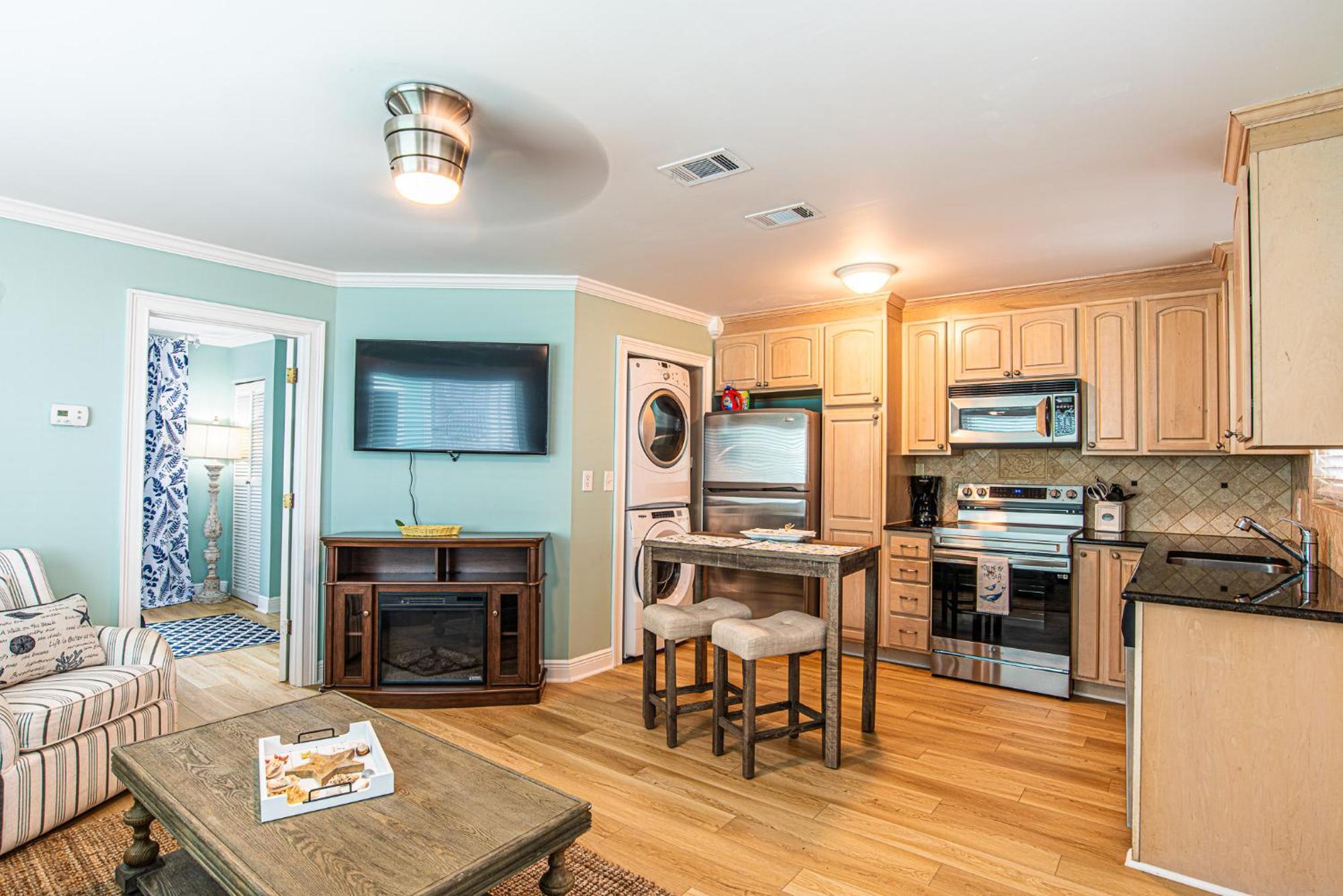 Apartment Whales Tale Sandcastle West B21 *