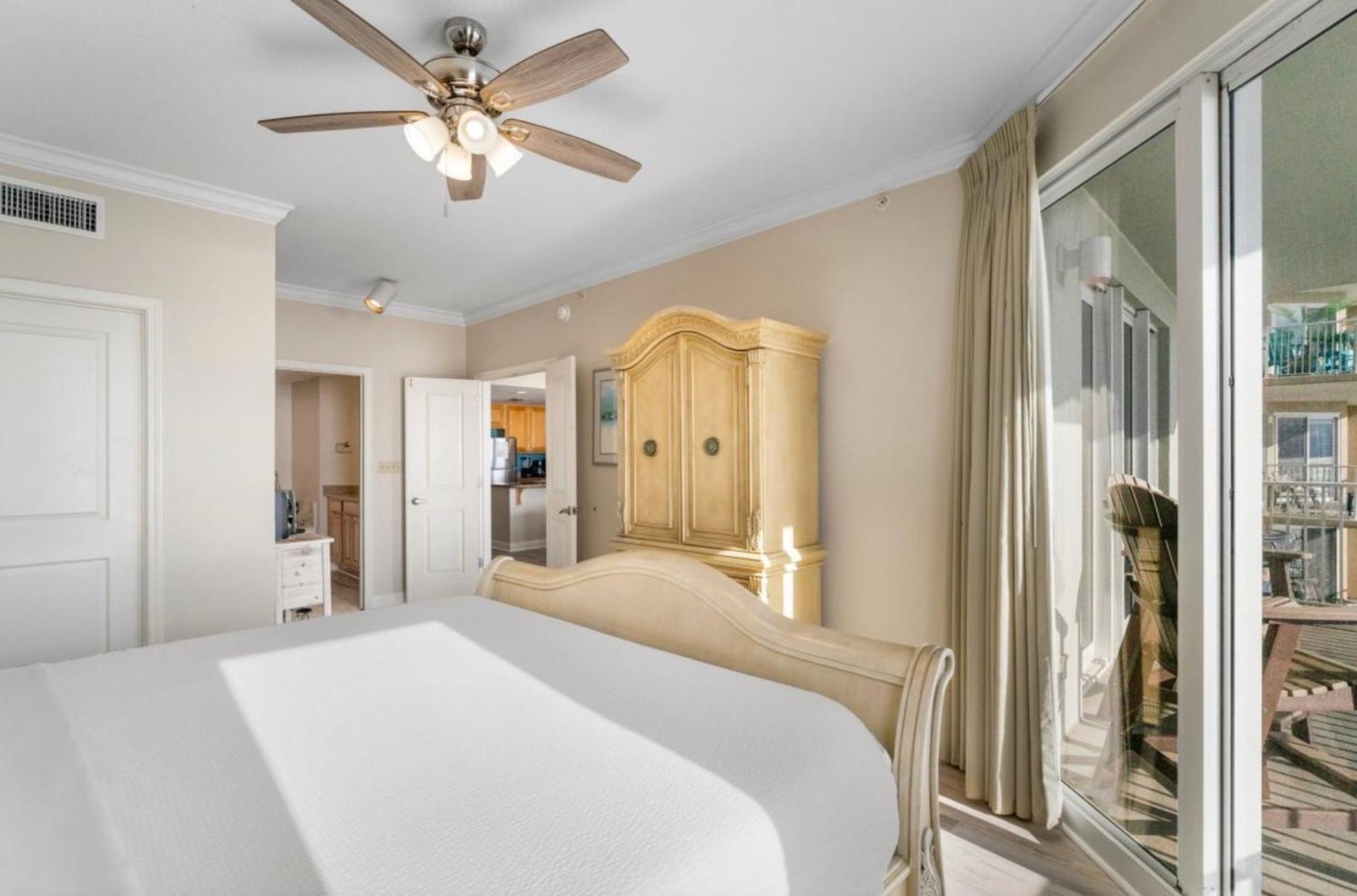 Gulf-front Corner Unit! Stunning Coastline Views! Apartment *