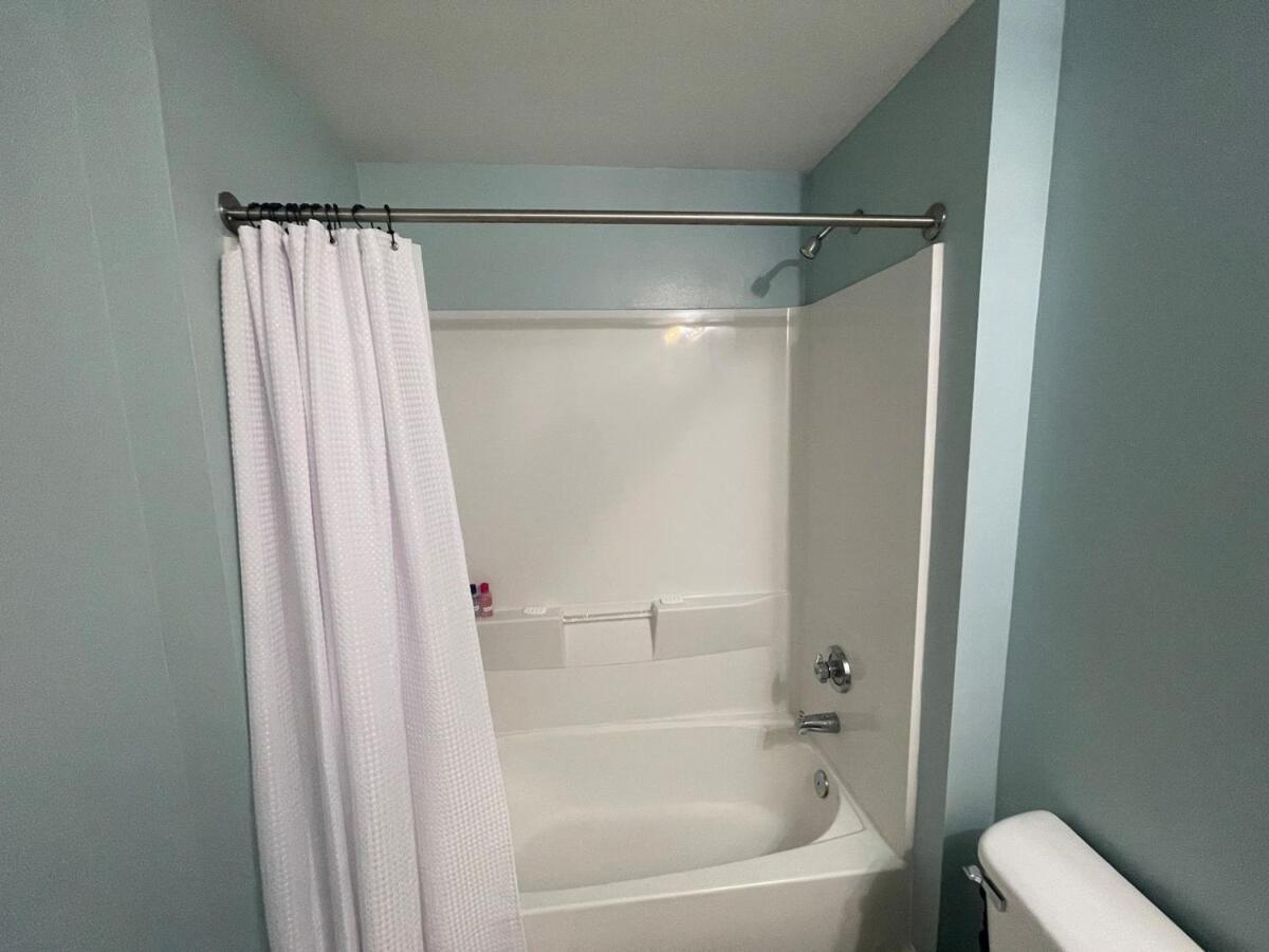 Apartment Laketown Wharf View Panama City Beach