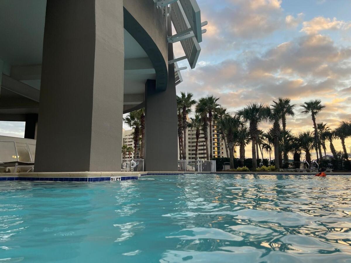 Apartment Laketown Wharf View Panama City Beach