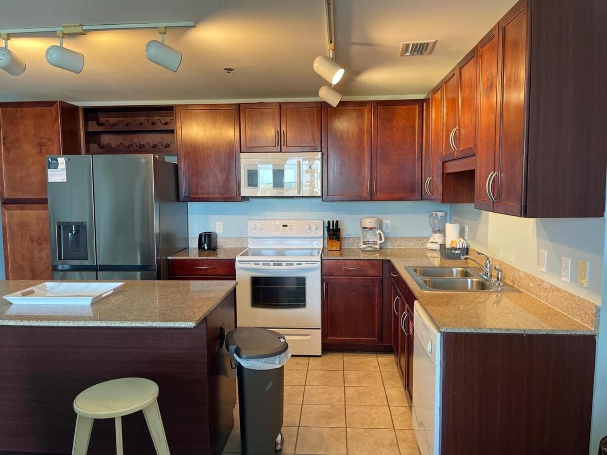 Apartment Laketown Wharf View