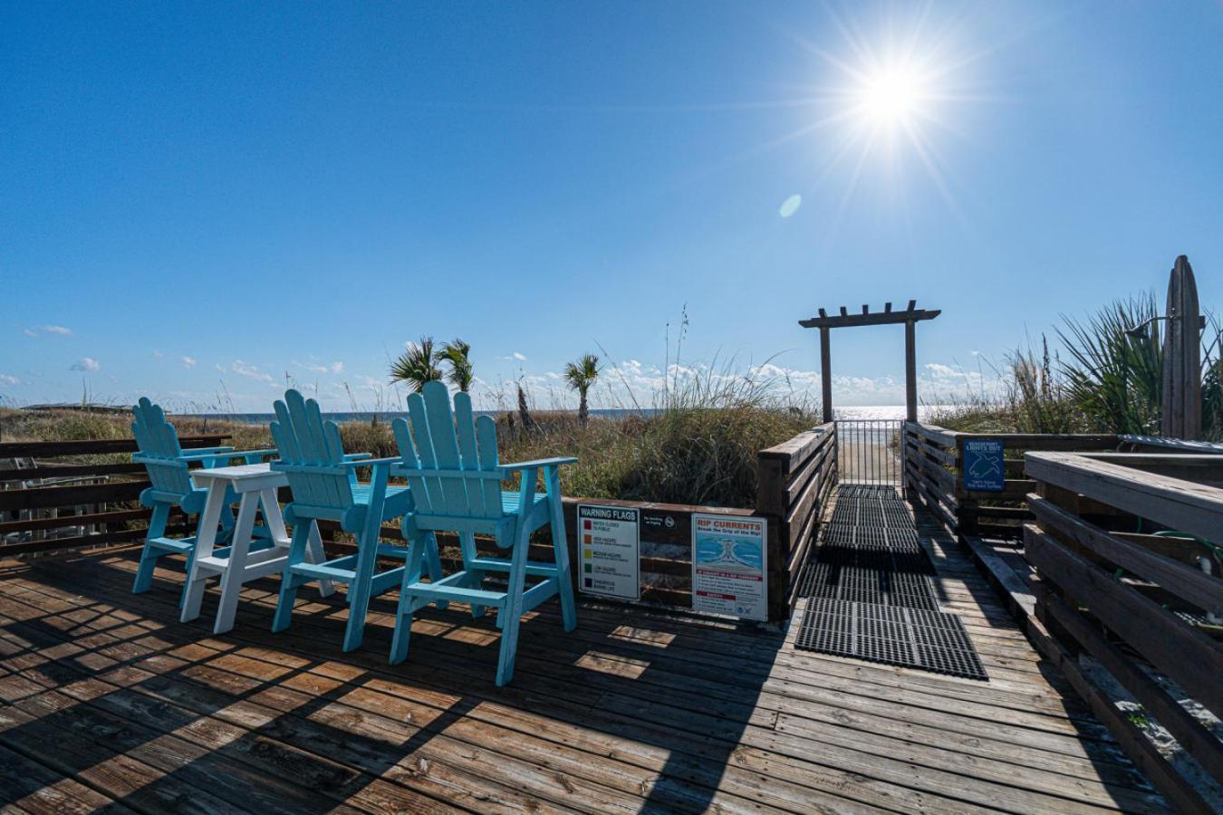 Of The Gulf 620 - Front - Ocean View Couples Retreat *