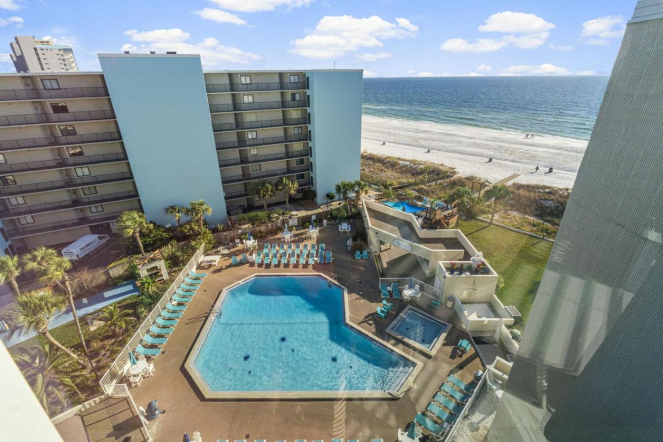 Of The Gulf 620 - Front - Ocean View Couples Retreat *