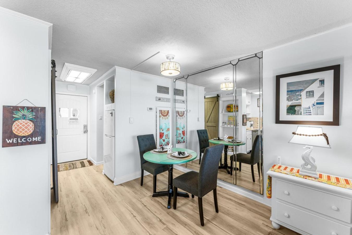 Of The Gulf 620 - Front - Ocean View Couples Retreat Holiday home *