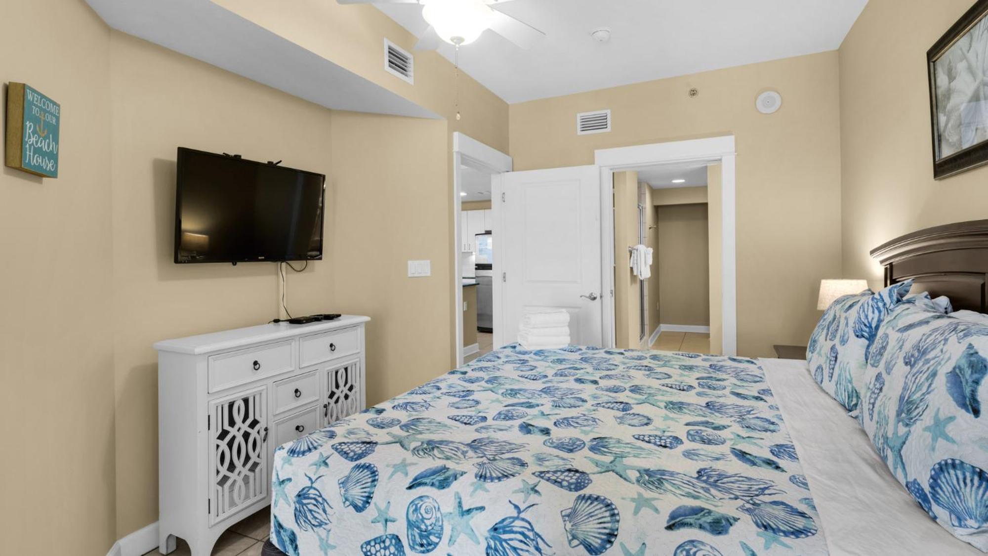 Ocean Front Grand Panama 2 Bd 2 Ba Unit 1006, Spectacular Amenities Holiday home *