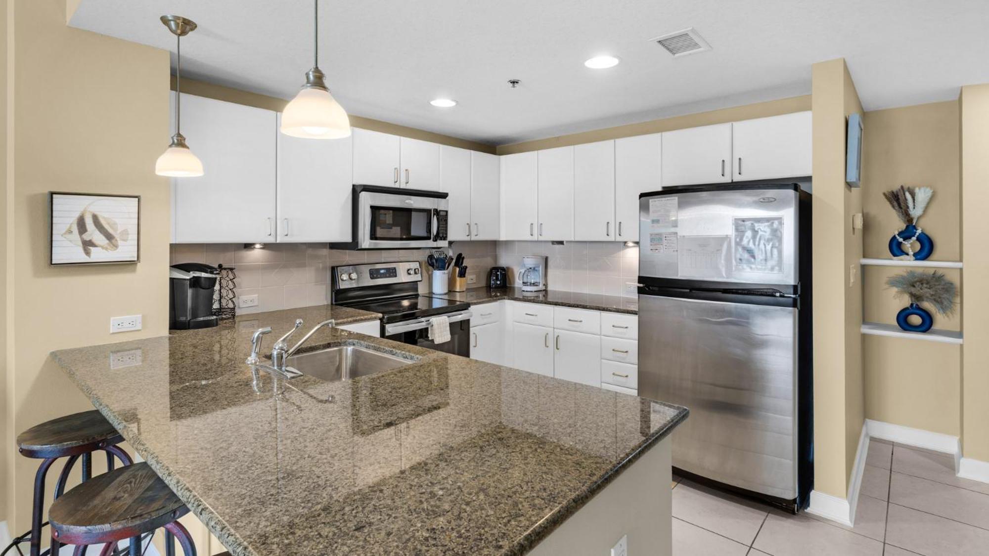 Ocean Front Grand Panama 2 Bd 2 Ba Unit 1006, Spectacular Amenities Panama City Beach