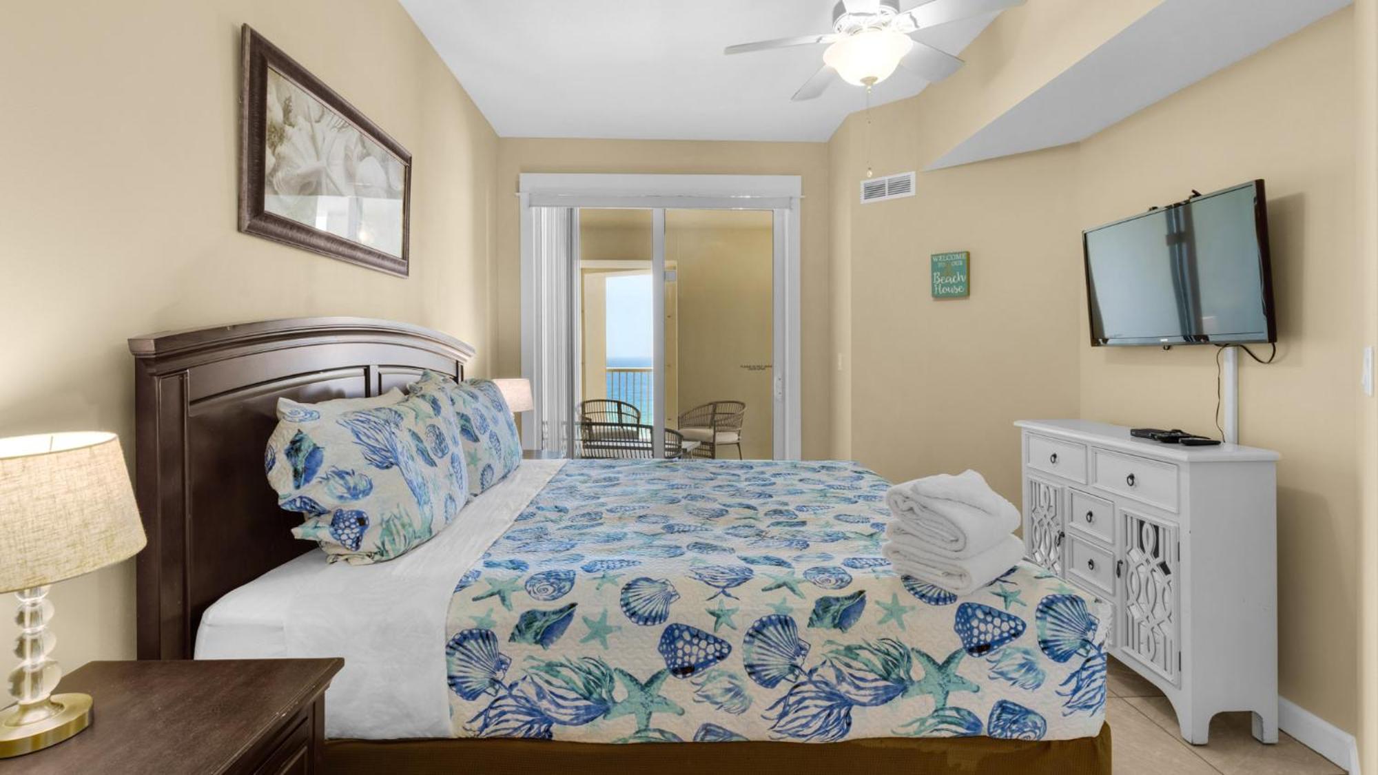 Ocean Front Grand Panama 2 Bd 2 Ba Unit 1006, Spectacular Amenities *
