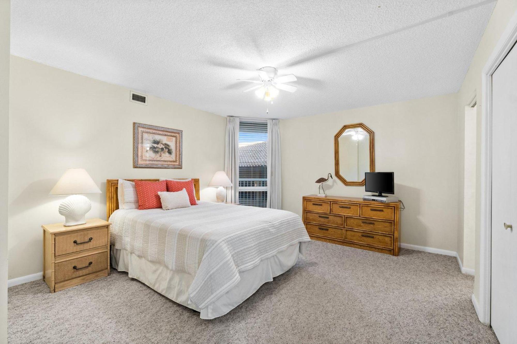 Pelican Walk 305 Holiday home Panama City Beach