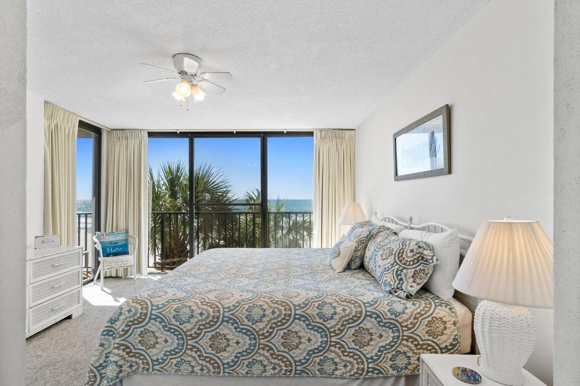 Holiday home Pelican Walk 305