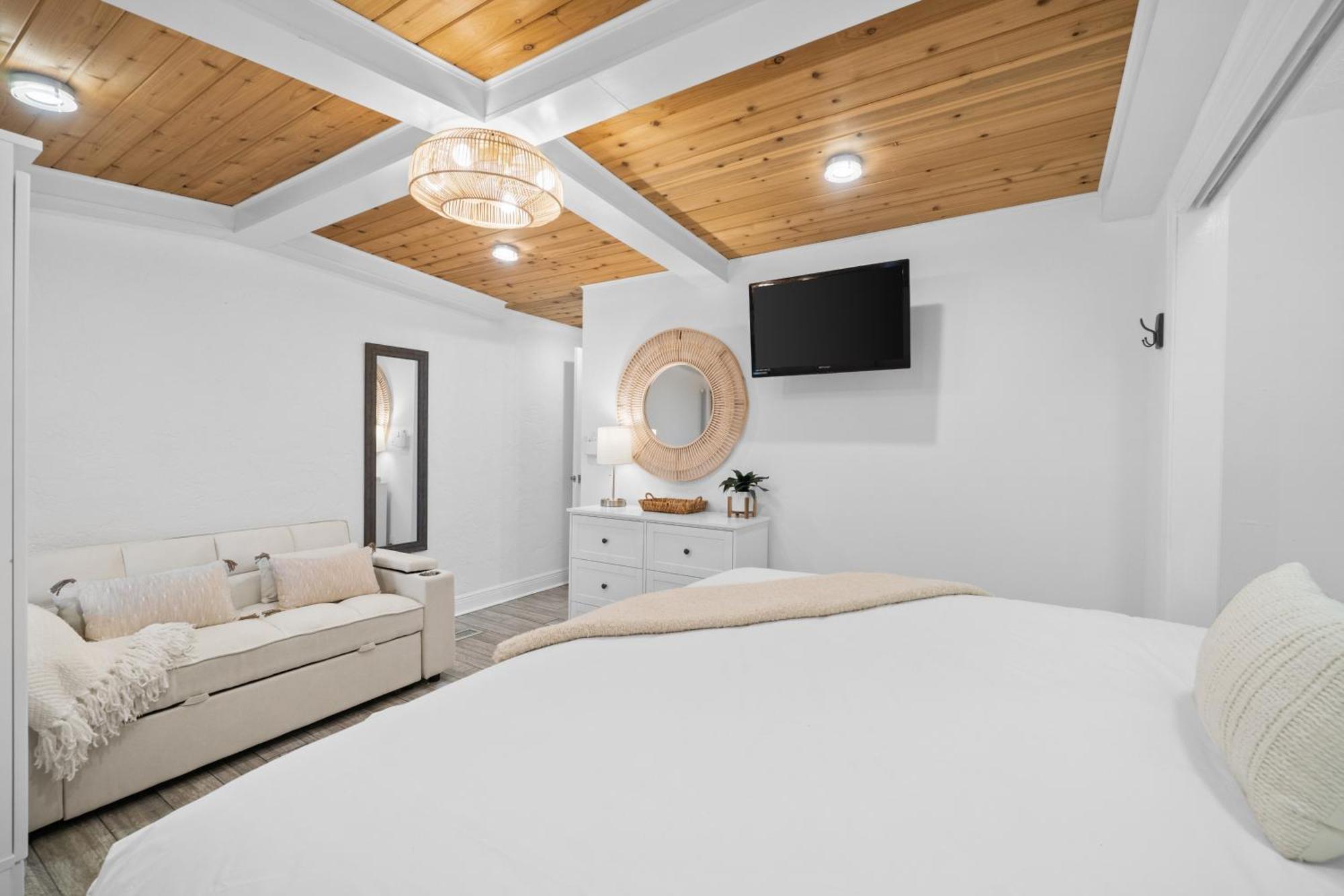 Holiday home Sugar #a14 By Book That