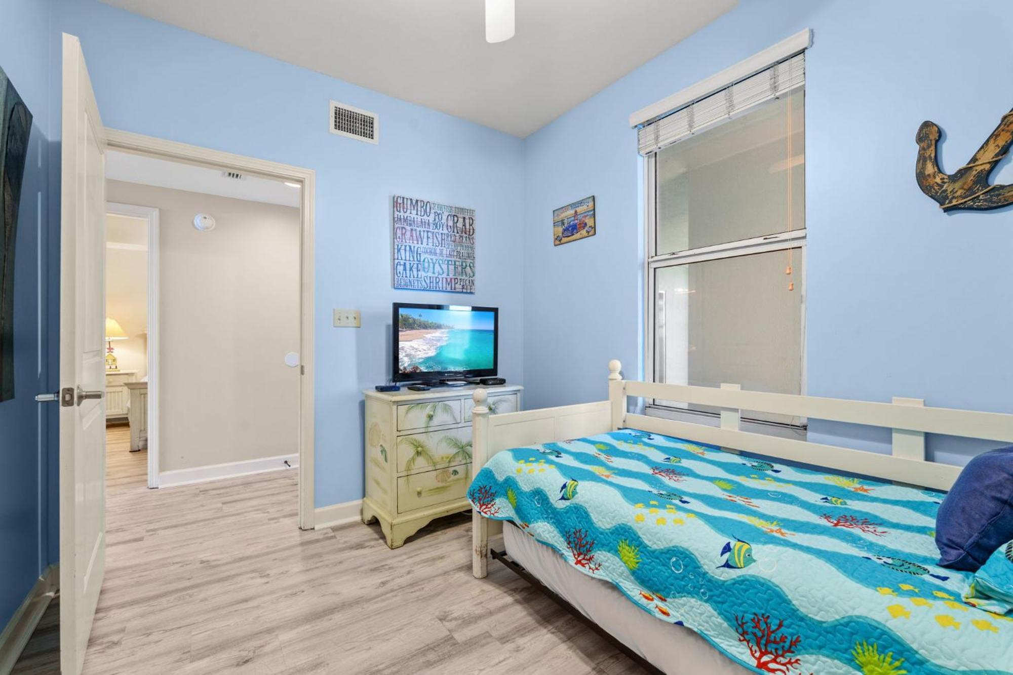 Gulf-front Corner Unit! Stunning Coastline Views! Panama City Beach
