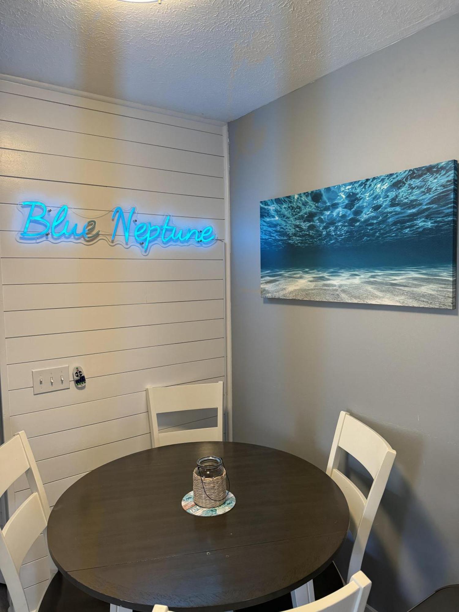 Holiday home Blue Neptune At 5313 Sunset Avenue By Nautical Vacation *