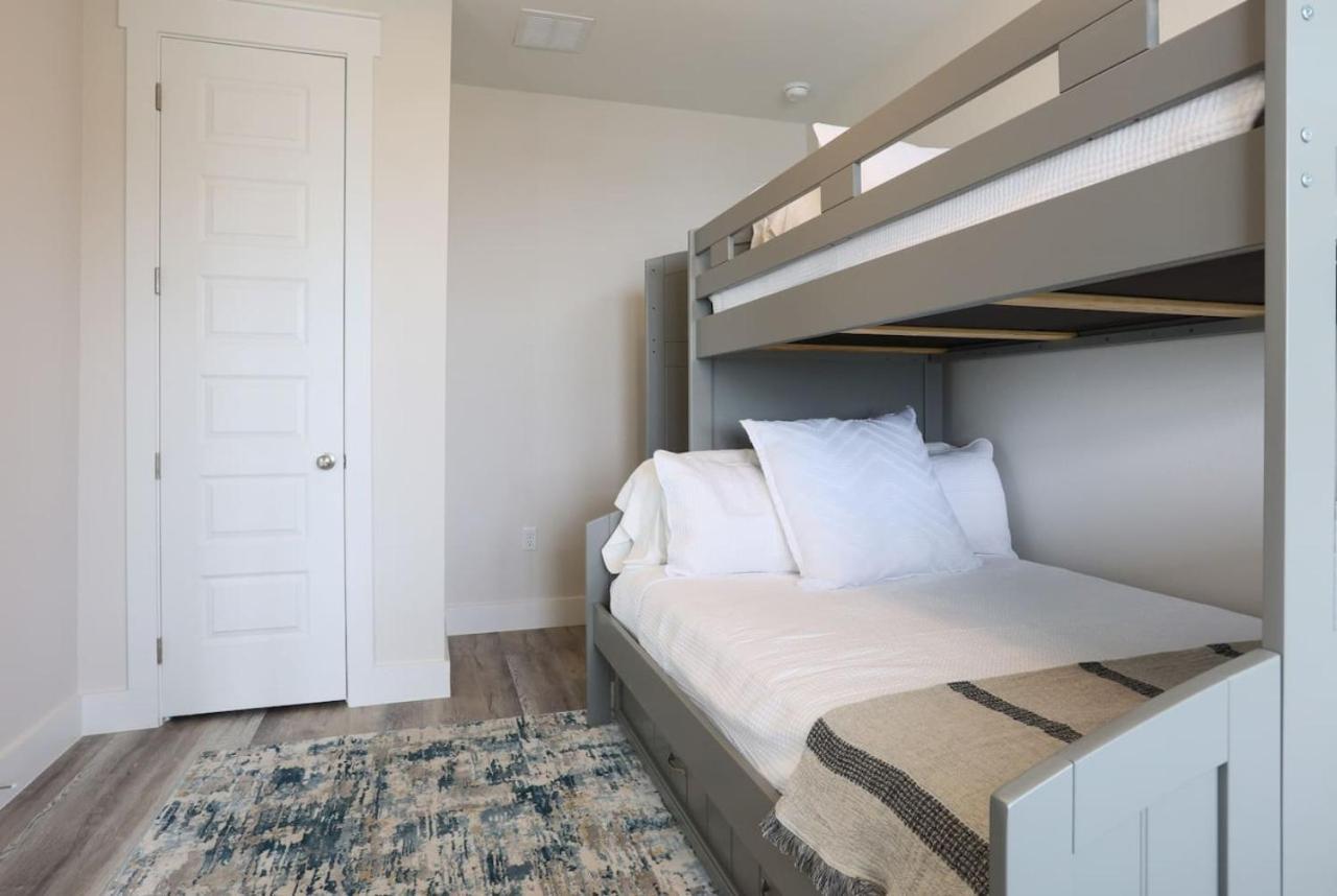 Holiday home Seahaven Retreat Private Heated Pool Ocean Views