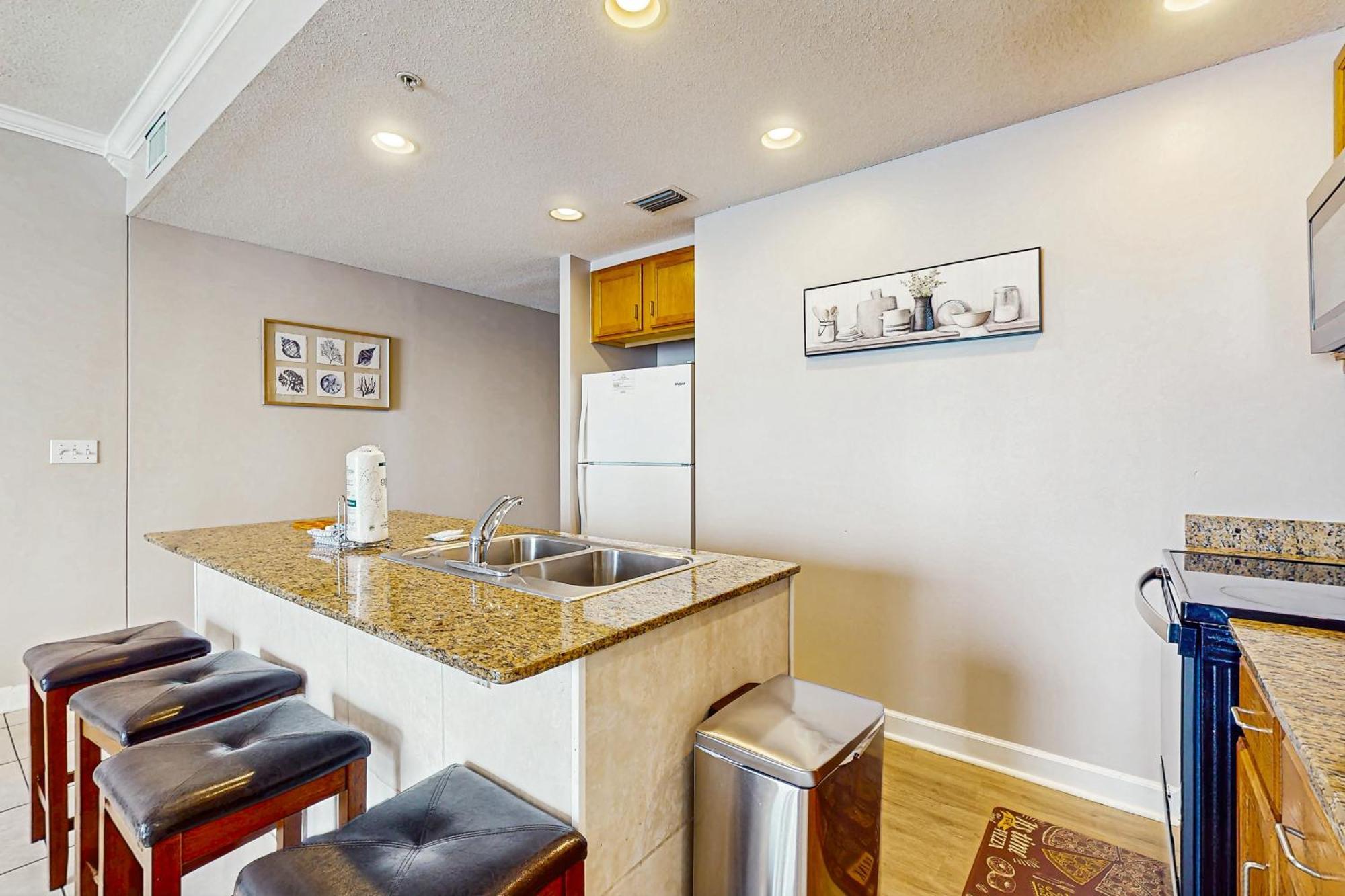 Apartment Sterling Reef 1405