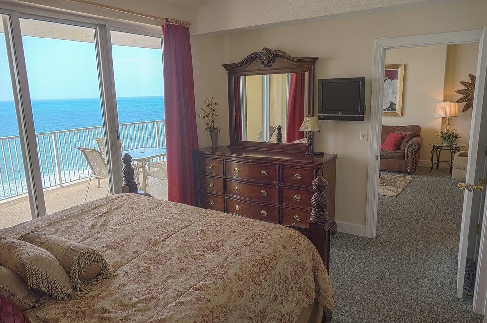 Ocean By Royal American Getaways Hotel