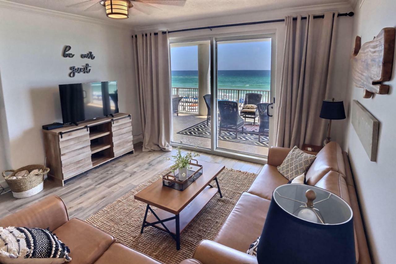 Barefoot Bliss - Beachfront - Sleeps 12 *