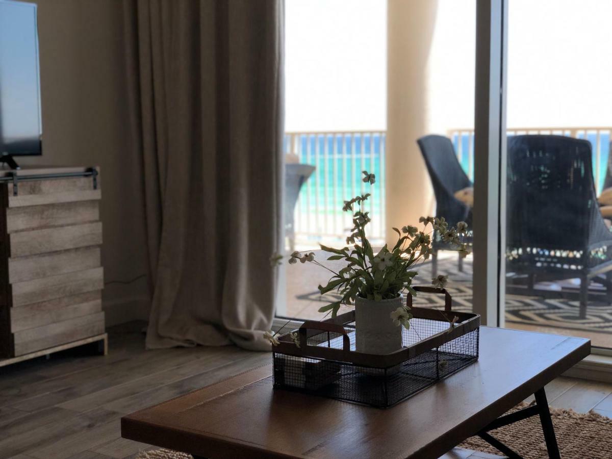Apartment Barefoot Bliss - Beachfront - Sleeps 12 Panama City Beach