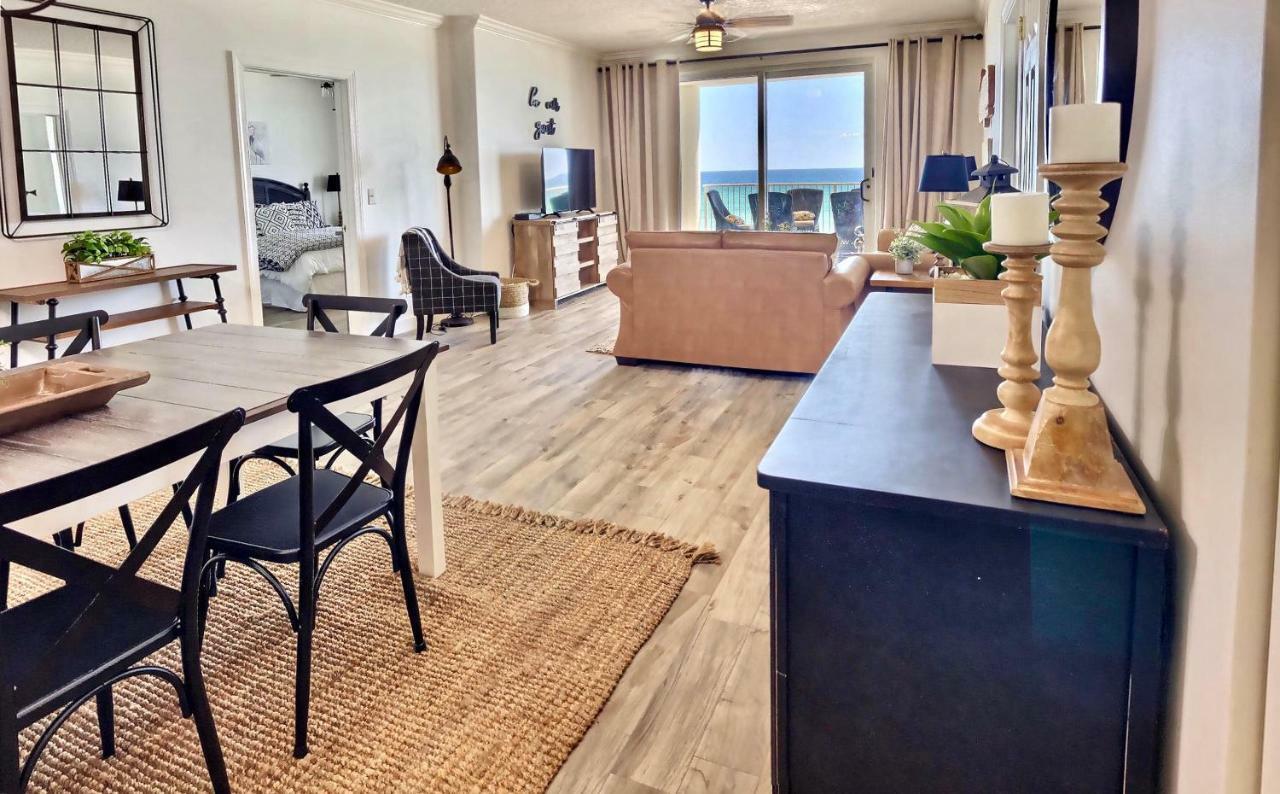 Apartment Barefoot Bliss - Beachfront - Sleeps 12 *