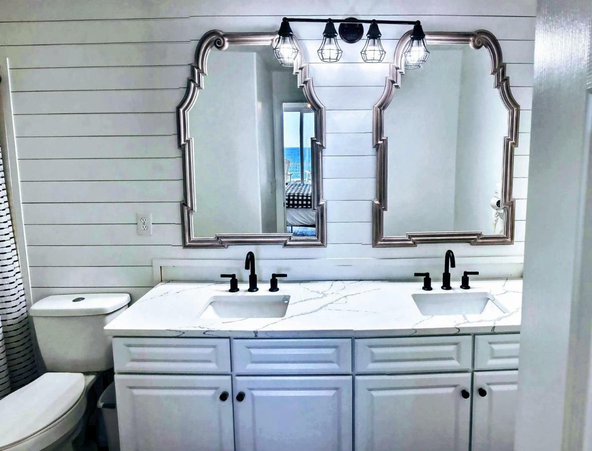 Apartment Barefoot Bliss - Beachfront - Sleeps 12