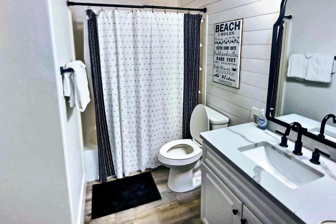 Barefoot Bliss - Beachfront - Sleeps 12 Panama City Beach