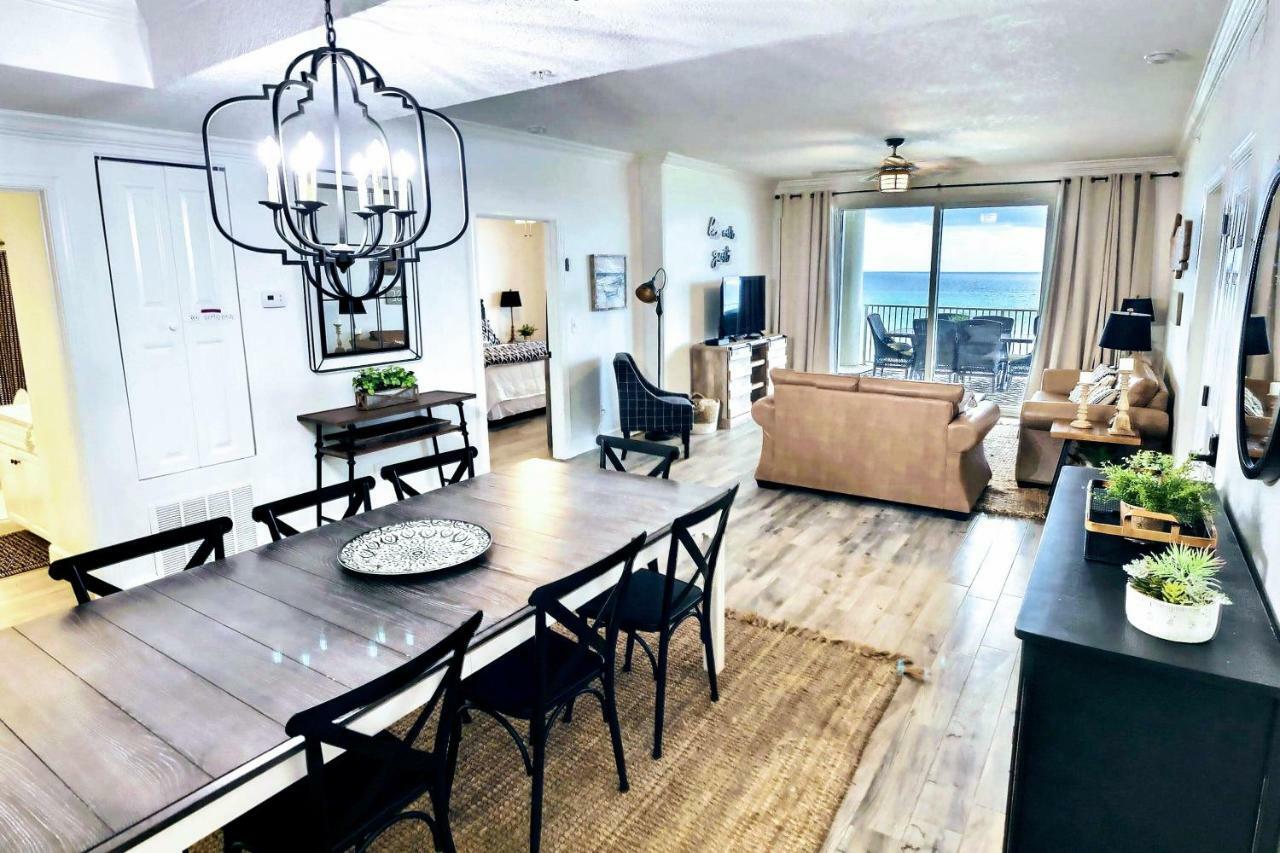 Barefoot Bliss - Beachfront - Sleeps 12 *