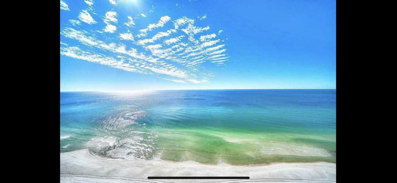 Barefoot Bliss - Beachfront - Sleeps 12 *