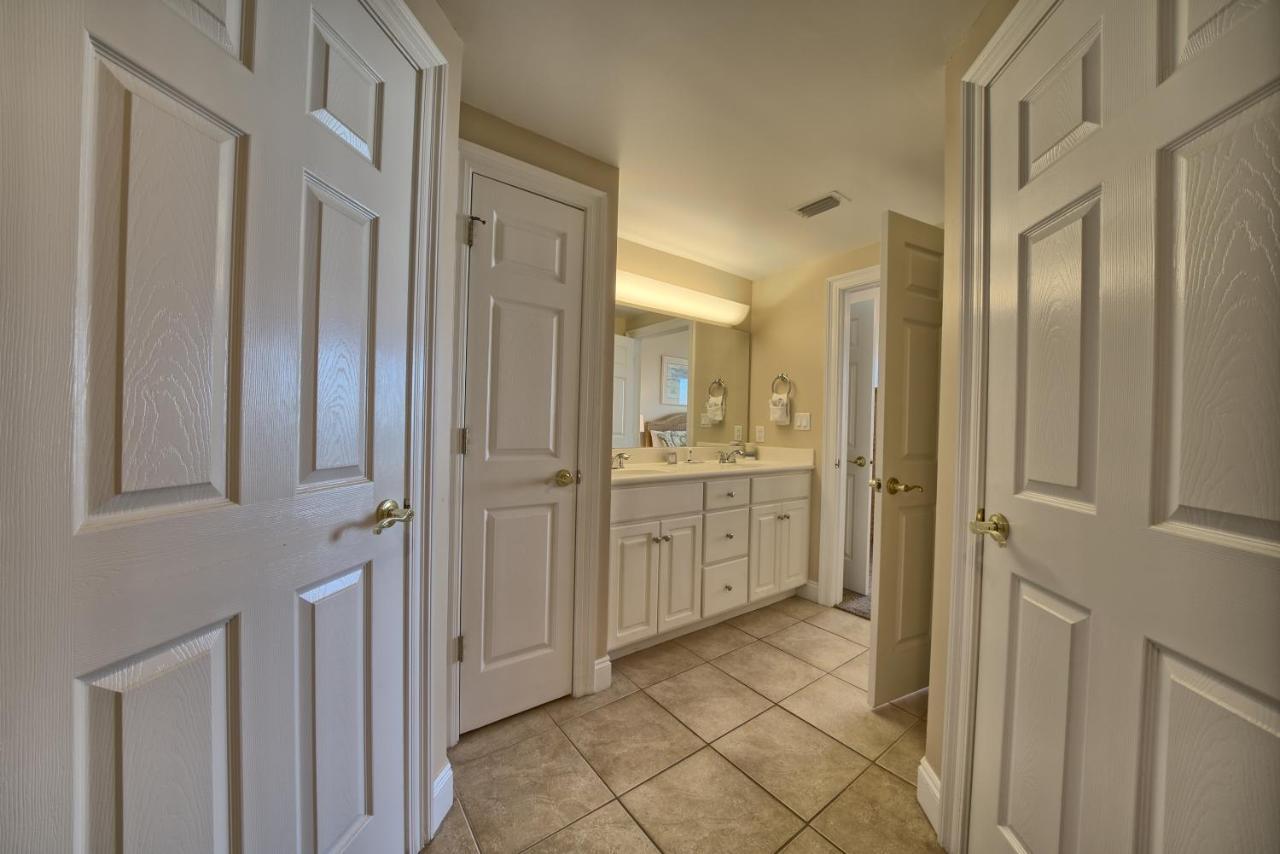 Apartment Comfortable High-rise With Access - Unit 1404 *