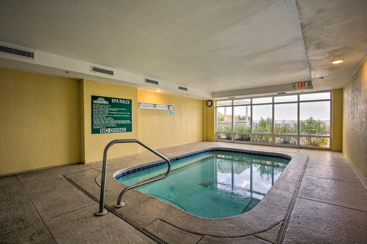 High-rise Pcb With Oceanfront Views And Pool! *