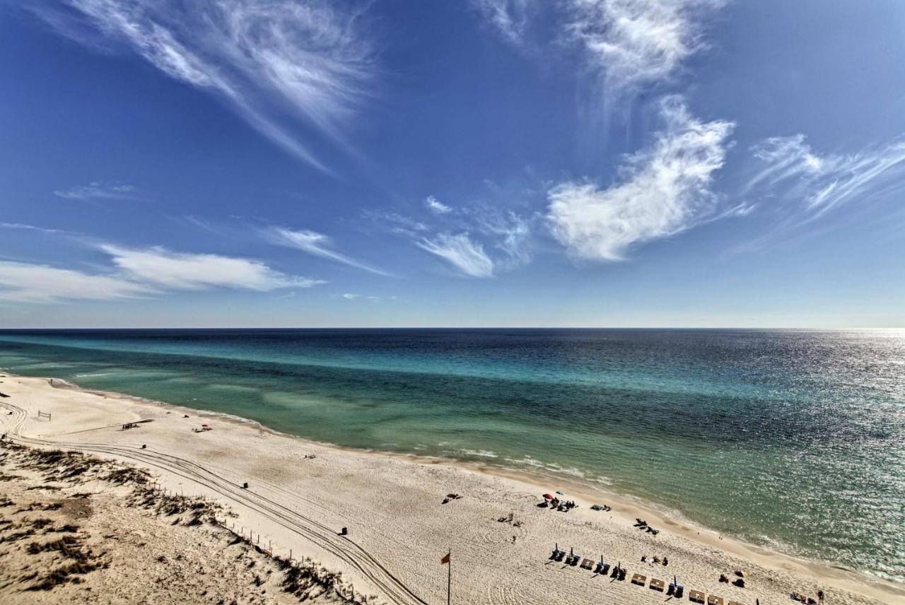 Beachfront With Emerald Amenities *