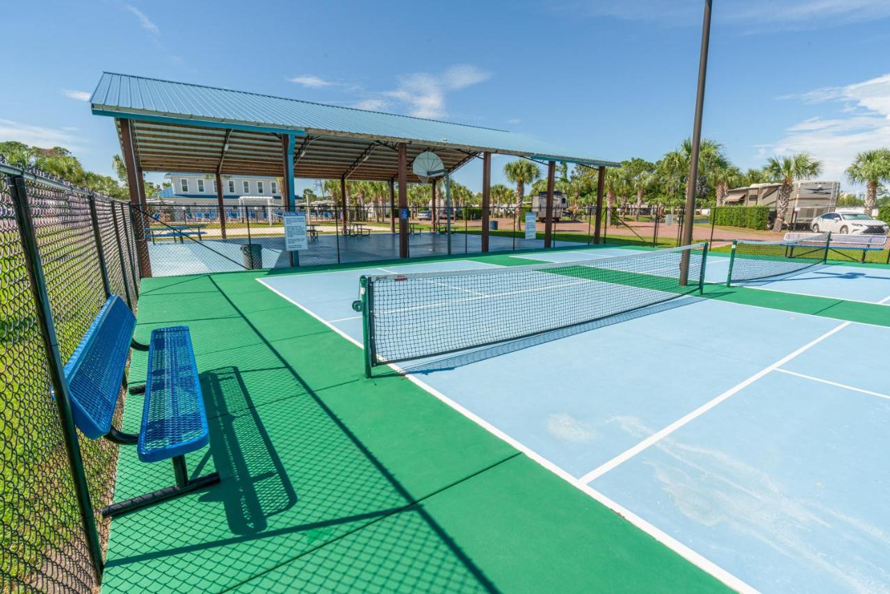 Emerald Coast Rv Campsite