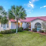 Gulf View Home - Private Pool!