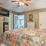 Panama City Townhome With Shared Pool-Steps To Beach!
