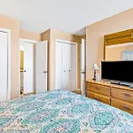 Edgewater 207