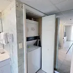 Long Beach 1205 Tower 1