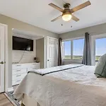 Sun\' Corked By Book That Condo