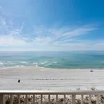 Edgewater Leeward 406, 2 Bedroom, Beach Front, Pool, Sleeps 6