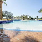 Laketown Wharf 910, 2 Bedrooms, Gulf Views, 5 Pools, Wi-Fi, Sleeps 8