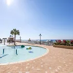 Laketown Wharf 1830, 2 Bedroom, Lake View, Wi-Fi, 5 Pools, Sleeps 6