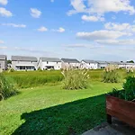 Willows Beach Retreat By Book That Condo