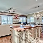 Laguna Beach House - West End With Private Pool!