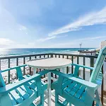 Pelican Walk 510