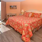 Summerhouse 308B