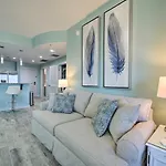 Breezy Panama City Beach Condo With Private Balcony!