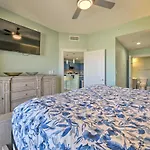 Breezy Panama City Beach Condo With Private Balcony!