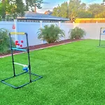 Pcb House With Patio, Grill And Games - Walk To Beach!