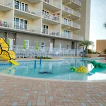 Laketown Wharf 905 By Zia Vr