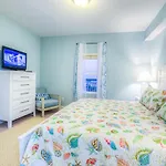 Laketown Wharf 920! Beautiful 3 Bd, Great Amenities, And Great Location